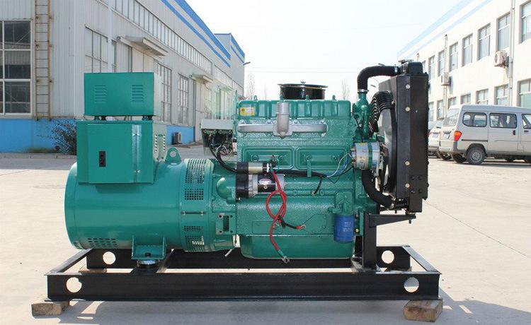 南芬弥补柴油发电机蓄电池电量的方法