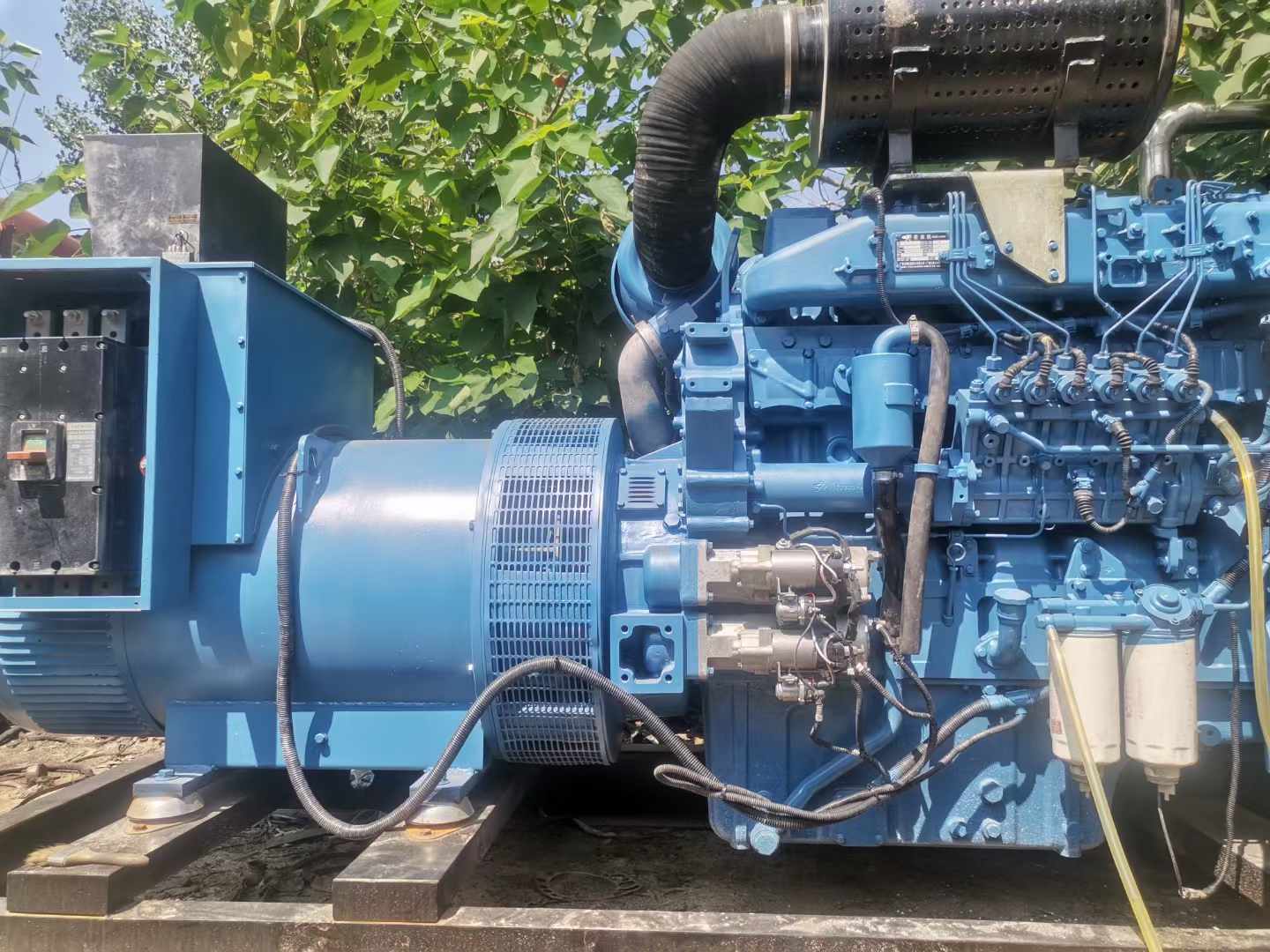 南芬详细说明降低 800kW 柴油发电机输出电流波动的方法